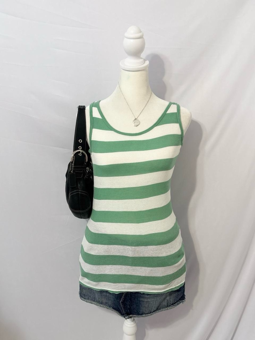 Y2k Green and White GAP Fitted Preppy Tank Top